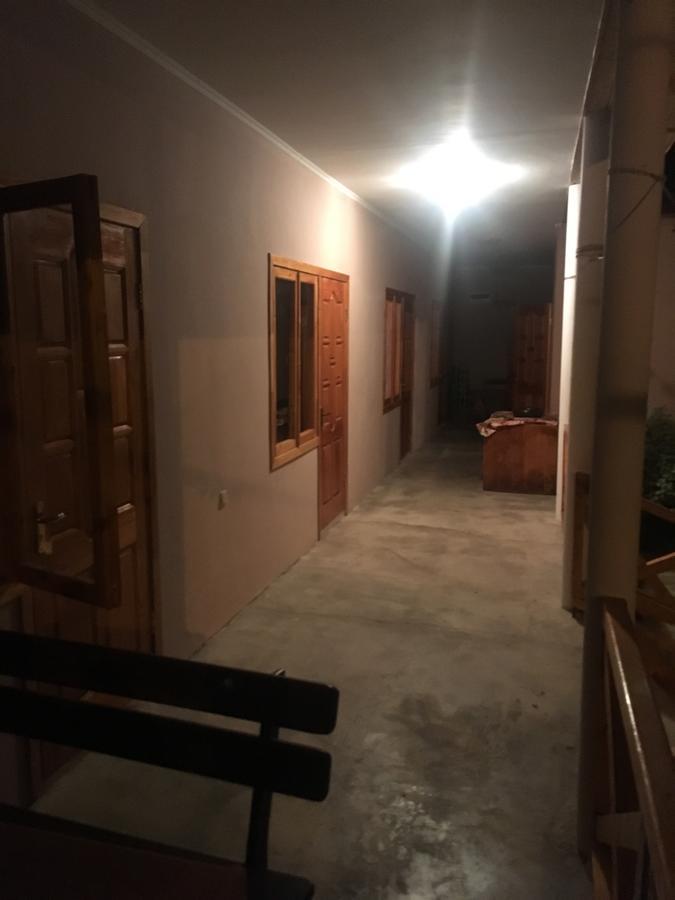 Homestay On Akademika Sakharova Sukhumi Eksteriør billede